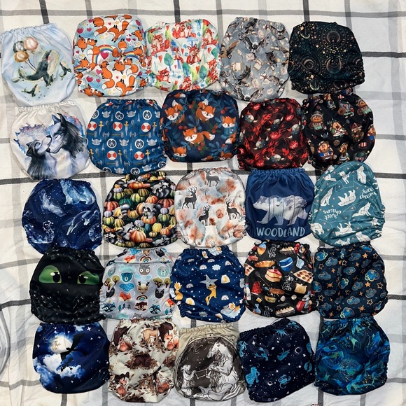 68 New Cloth Diapers - Picture 1 of 4